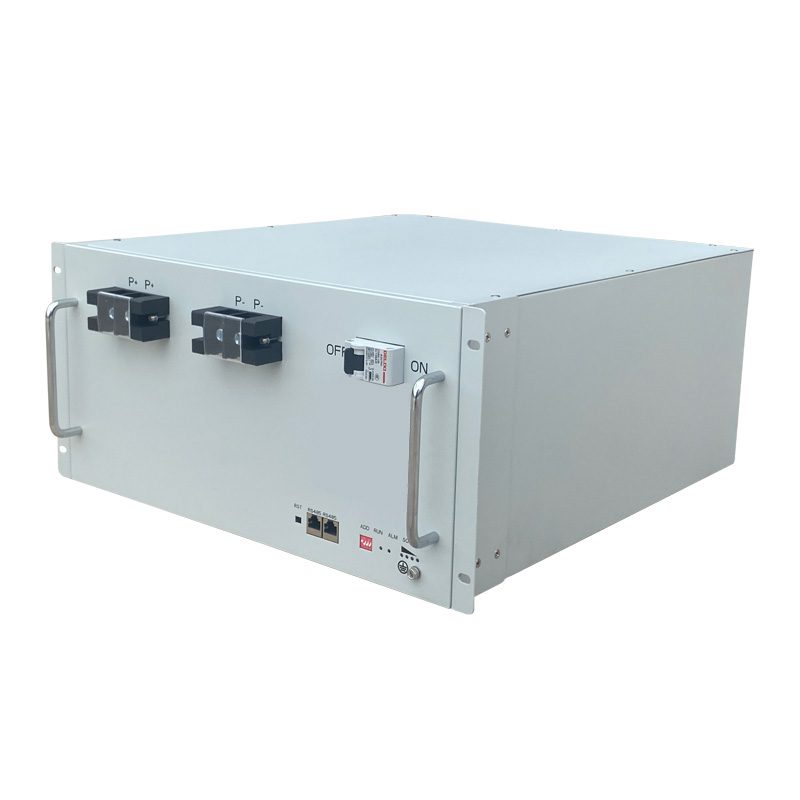 Cad iad feidhmchláir LFP 48V 150Ah 7200Wh LiFePO4 Battery Insuite i BMS